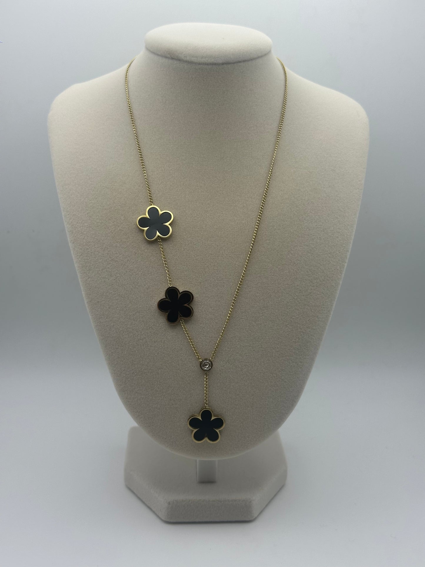 Gold & Black 3 Flower Necklace