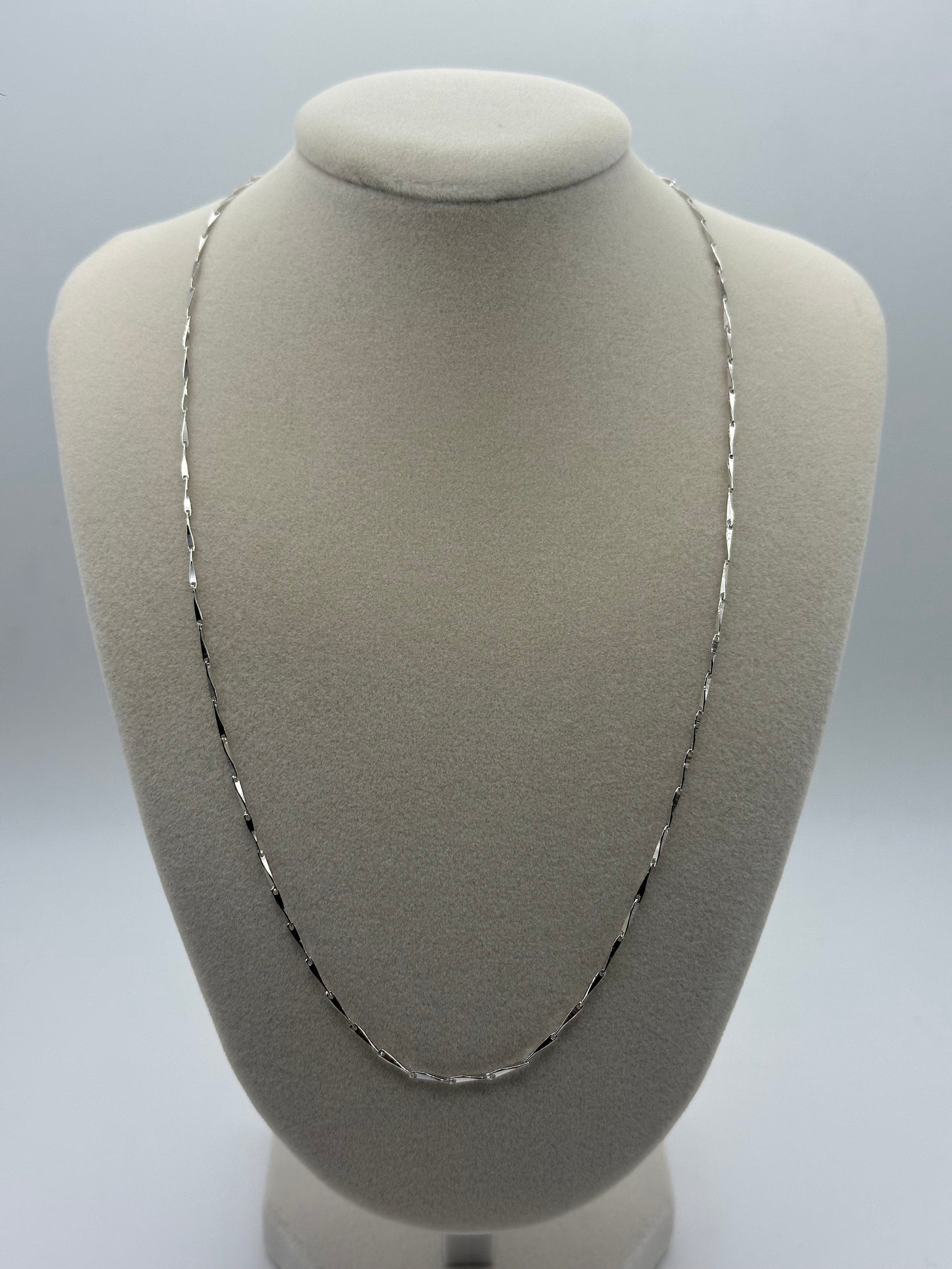 Silver Design Chain