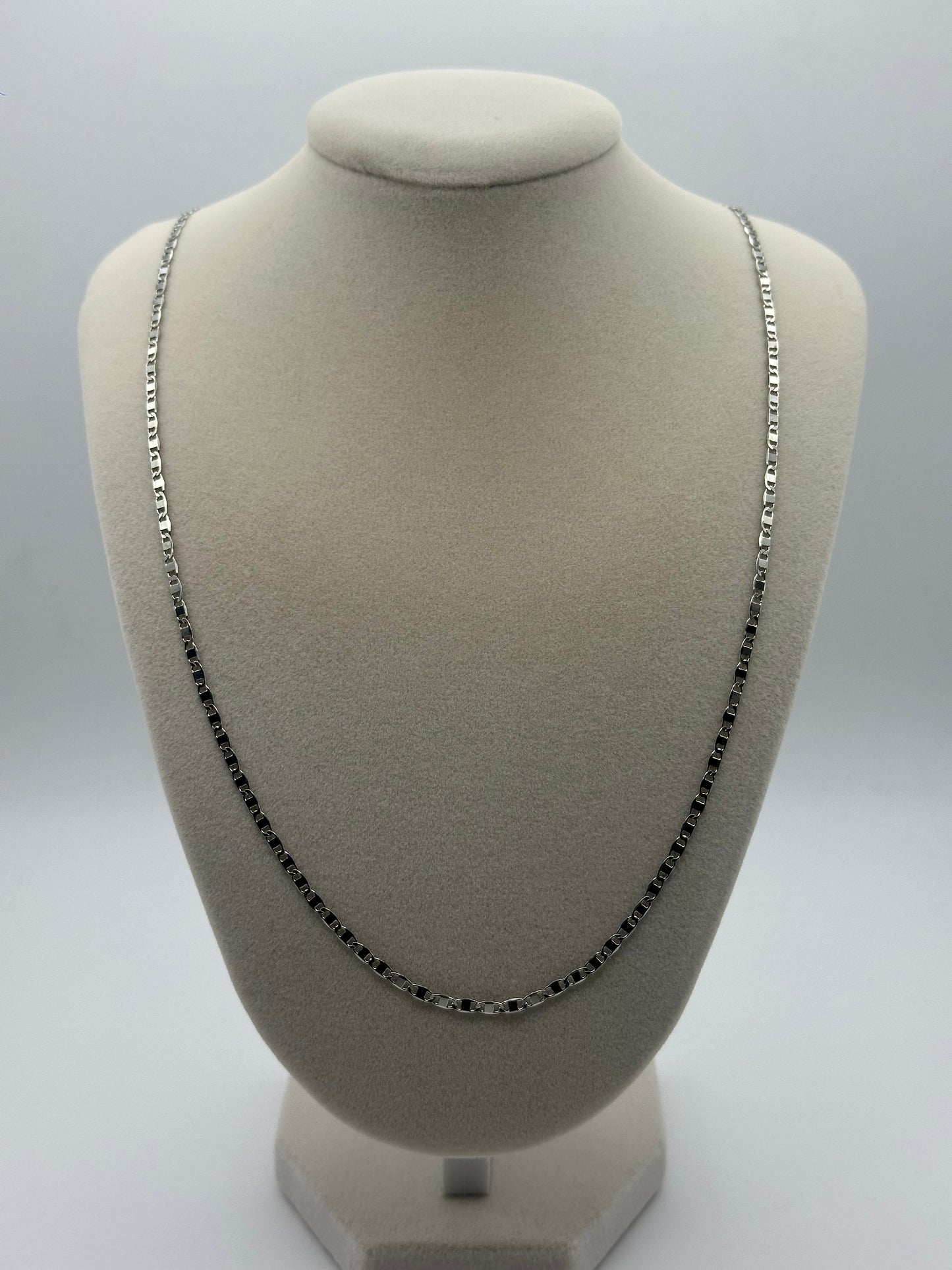 Silver GDesign Chain