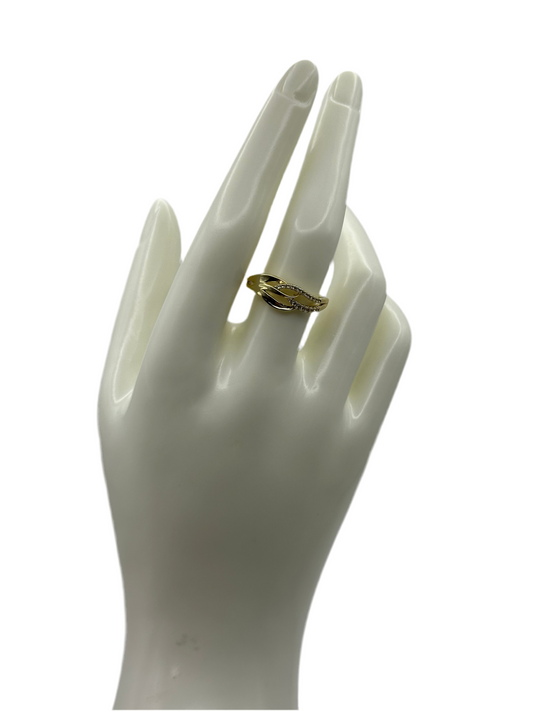 Leaf White Stone Ring